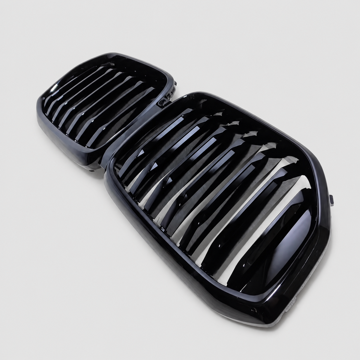 BMW X5 G05 LCI 2023 to 2025 gloss black single-slat kidney grille pair